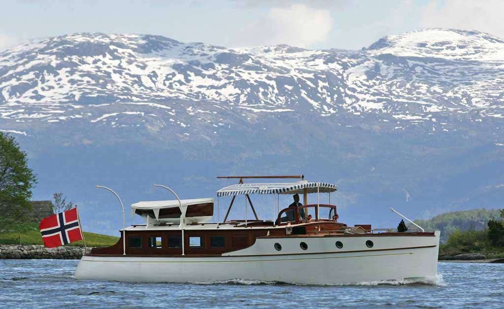 MY Faun in Hardanger  © Hardanger Maritime Centre