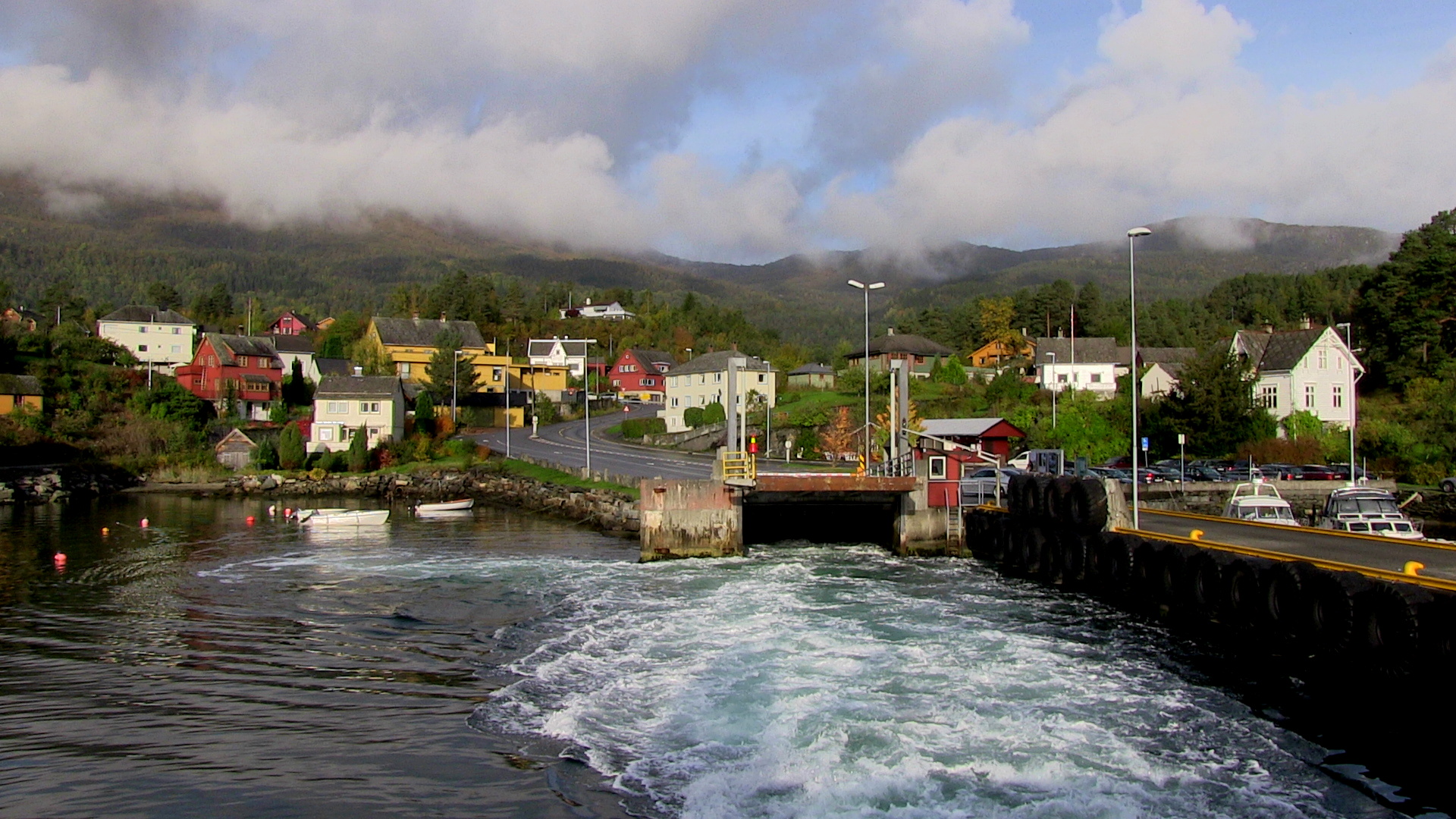 Tørvikbygd as seen from the ferry to Jondal. © Anne Gullbjørg Digranes